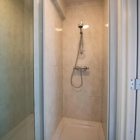 Apartment Uniek Panoramisch Zeezicht & Strandcabine *